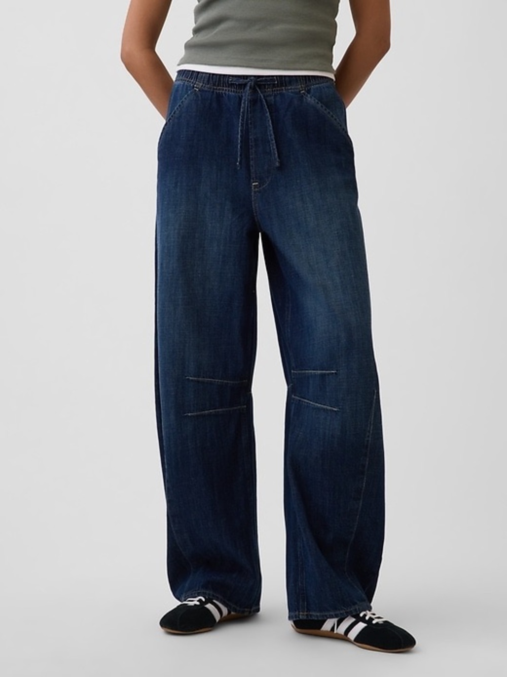 GAP Mid Rise Easy Horseshoe Jeans (S TALL)
